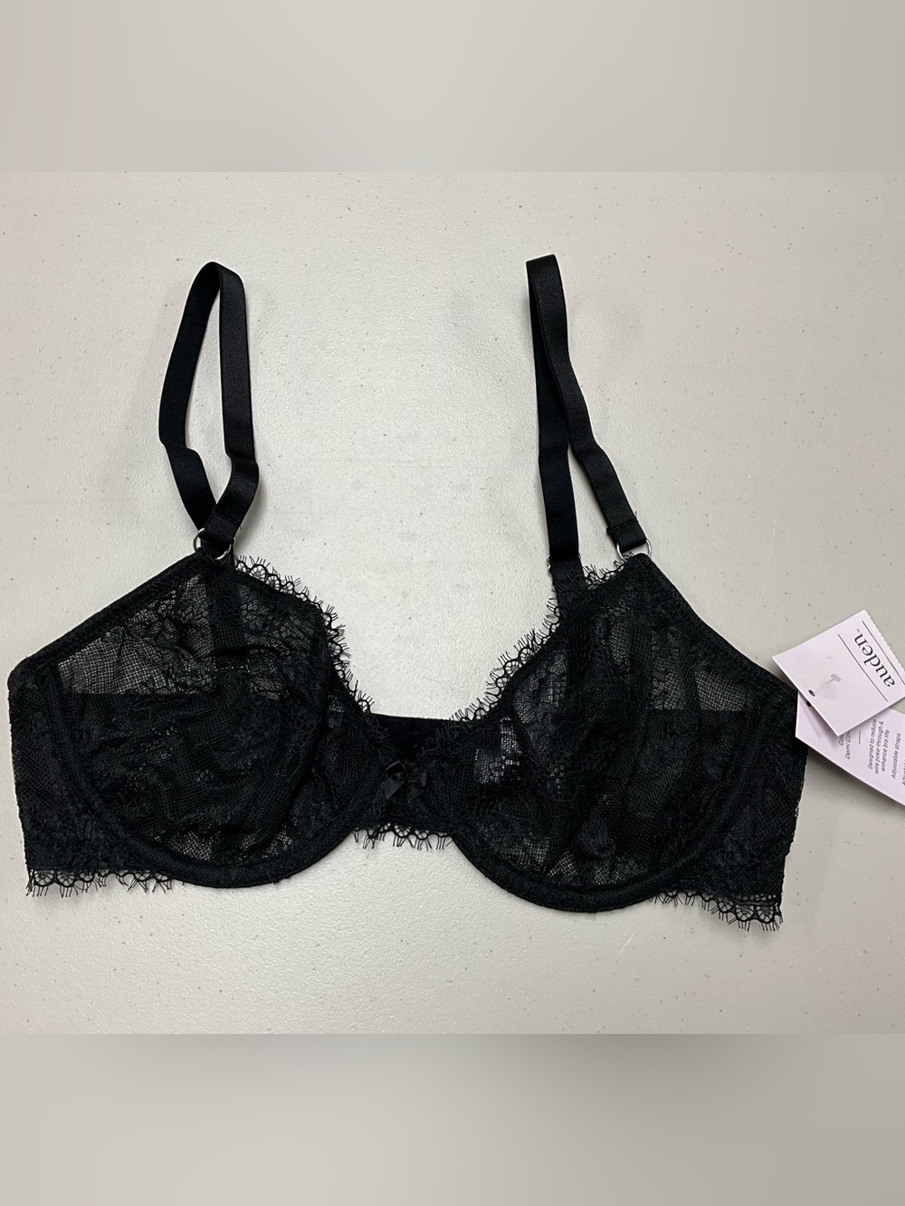 Black Lace Underwire Bra - Sheer Eyelash Trim Auden